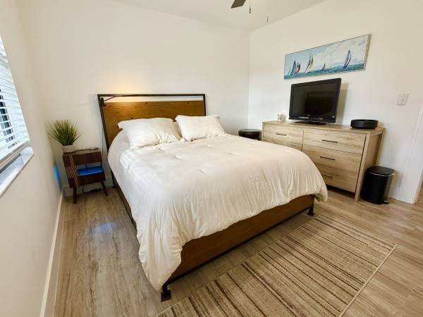 Private 1-Bedroom Condo in Miami Beach