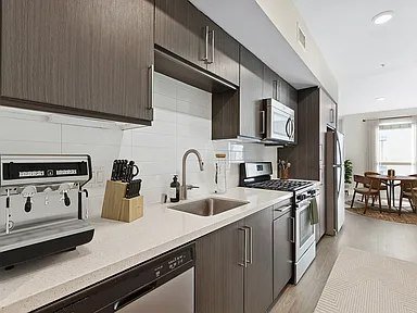 Charming 1-Bedroom Apartment in Downtown Los Angeles