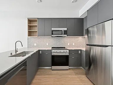Modern Apartment in Prime Los Angeles Location
