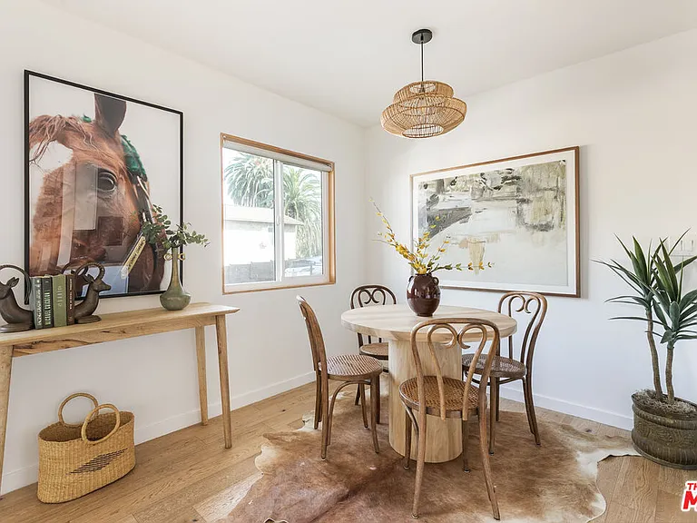 Rental in Trendy Echo Park – Fully Equipped & Convenient