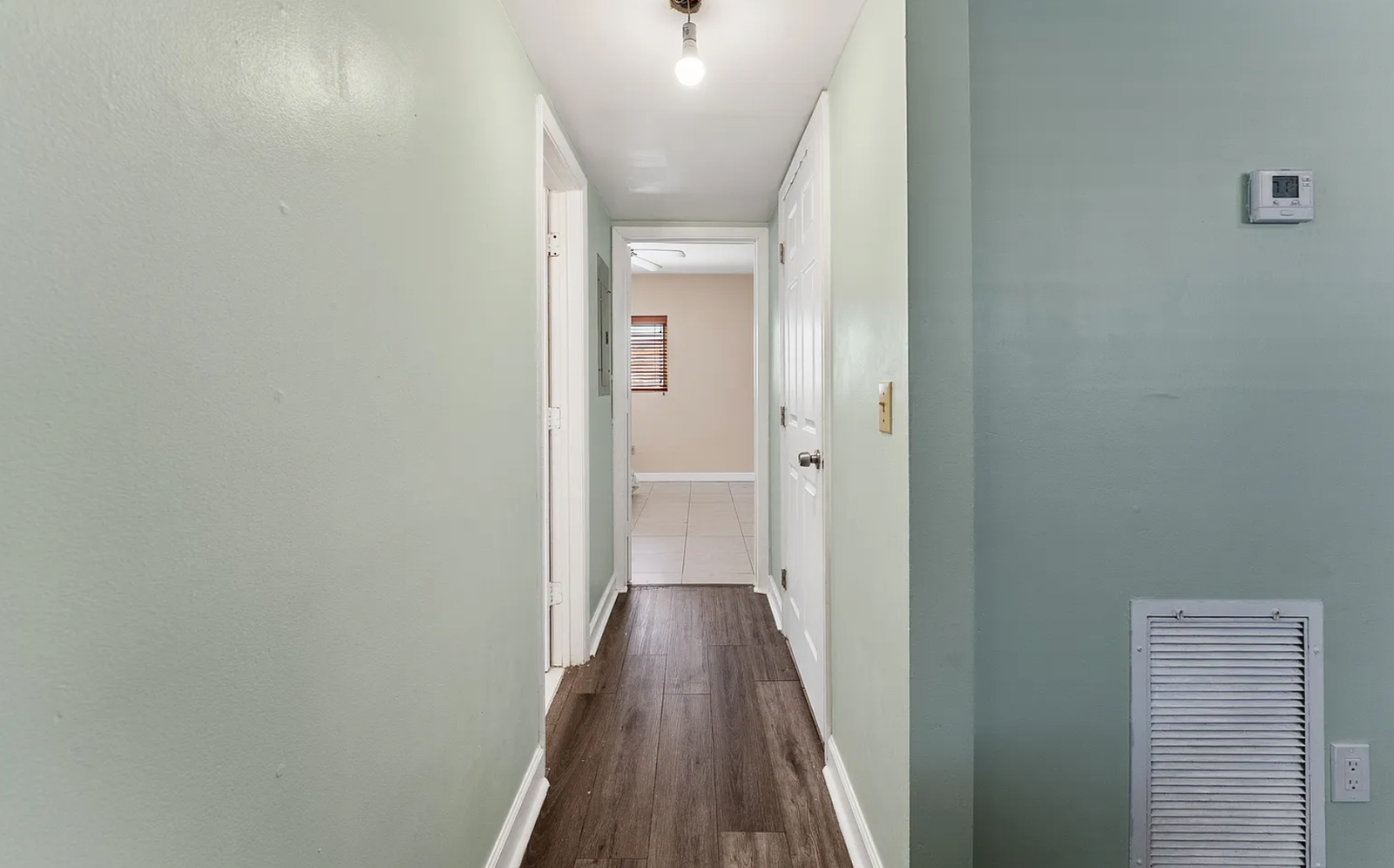 Newly Renovated 2-Bedroom Condo for Rent