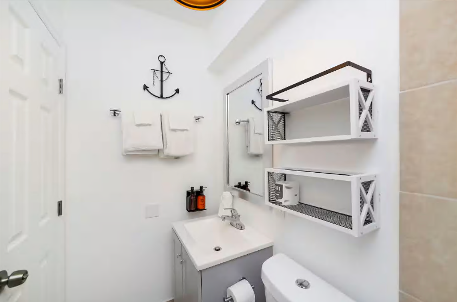 Cozy 1 Bed / 1 Bath Private Unit – Miami Beach