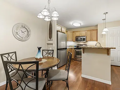 Flexible Living in a Prime Location