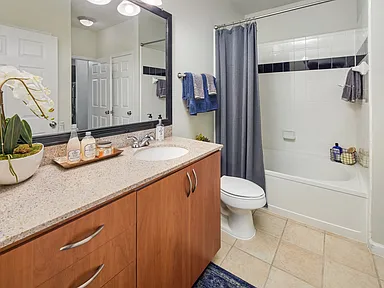 Charming Home in Atlanta, GA – Convenient Location & Modern Comfort