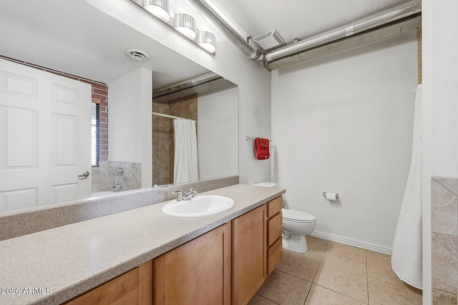 Downtown Phoenix Loft with Private Bedroom & Gated Parking