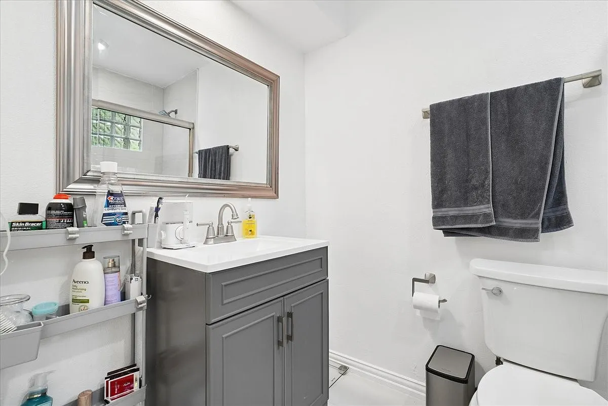 Bright & Comfortable Condo in Prime Dallas Location – Easy City Living