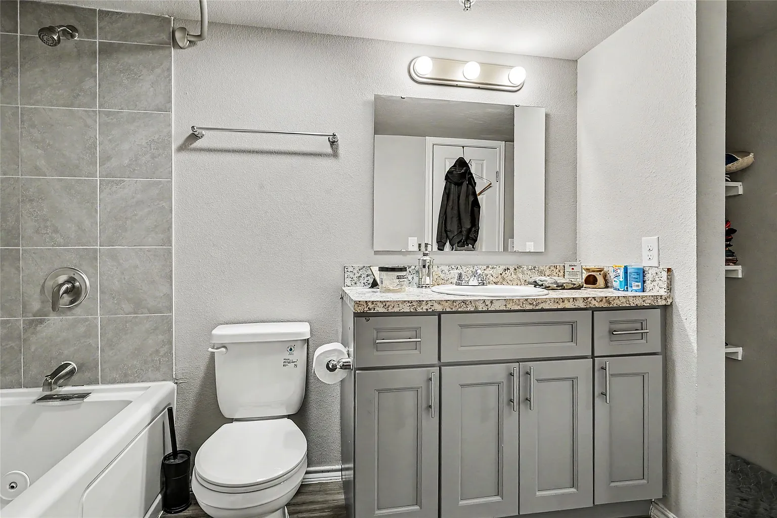 Modern Comfort Condo in Prime Dallas Location