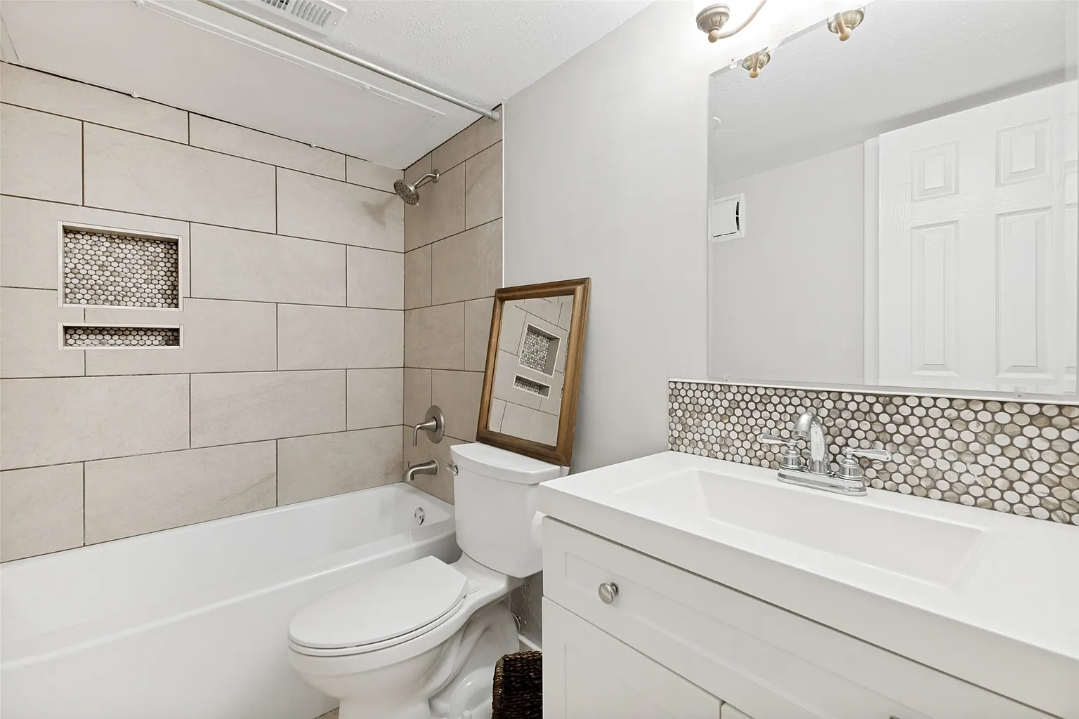 Cozy Condo in Prime Dallas Location – Great Value & Convenience