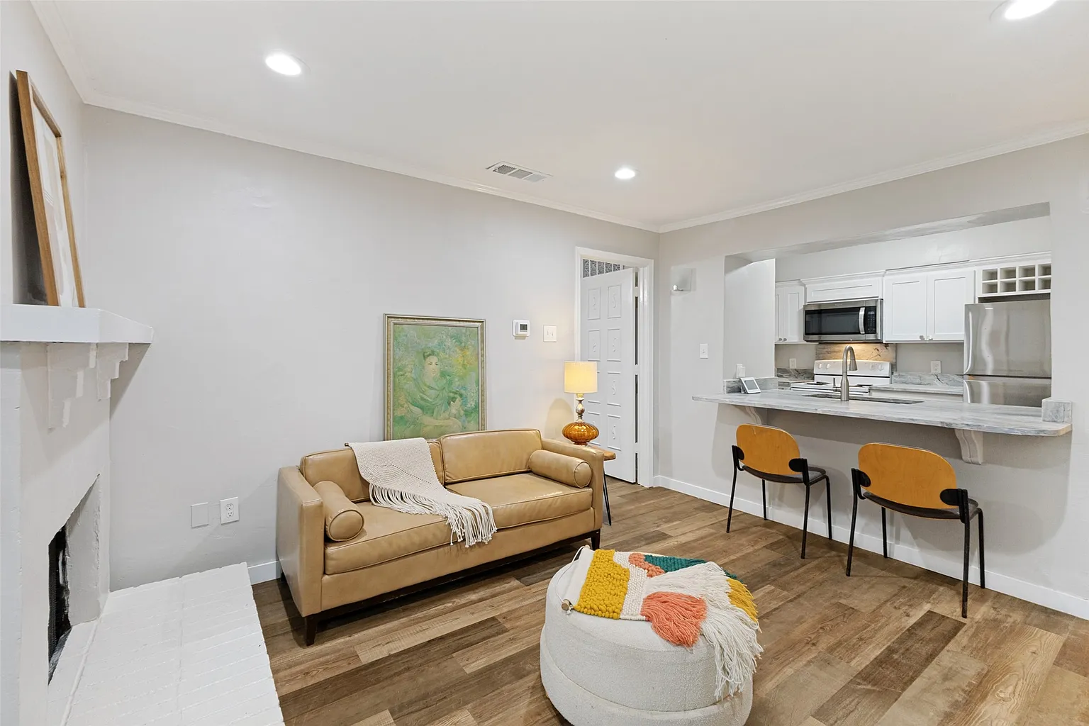 Cozy Condo in Prime Dallas Location – Great Value & Convenience