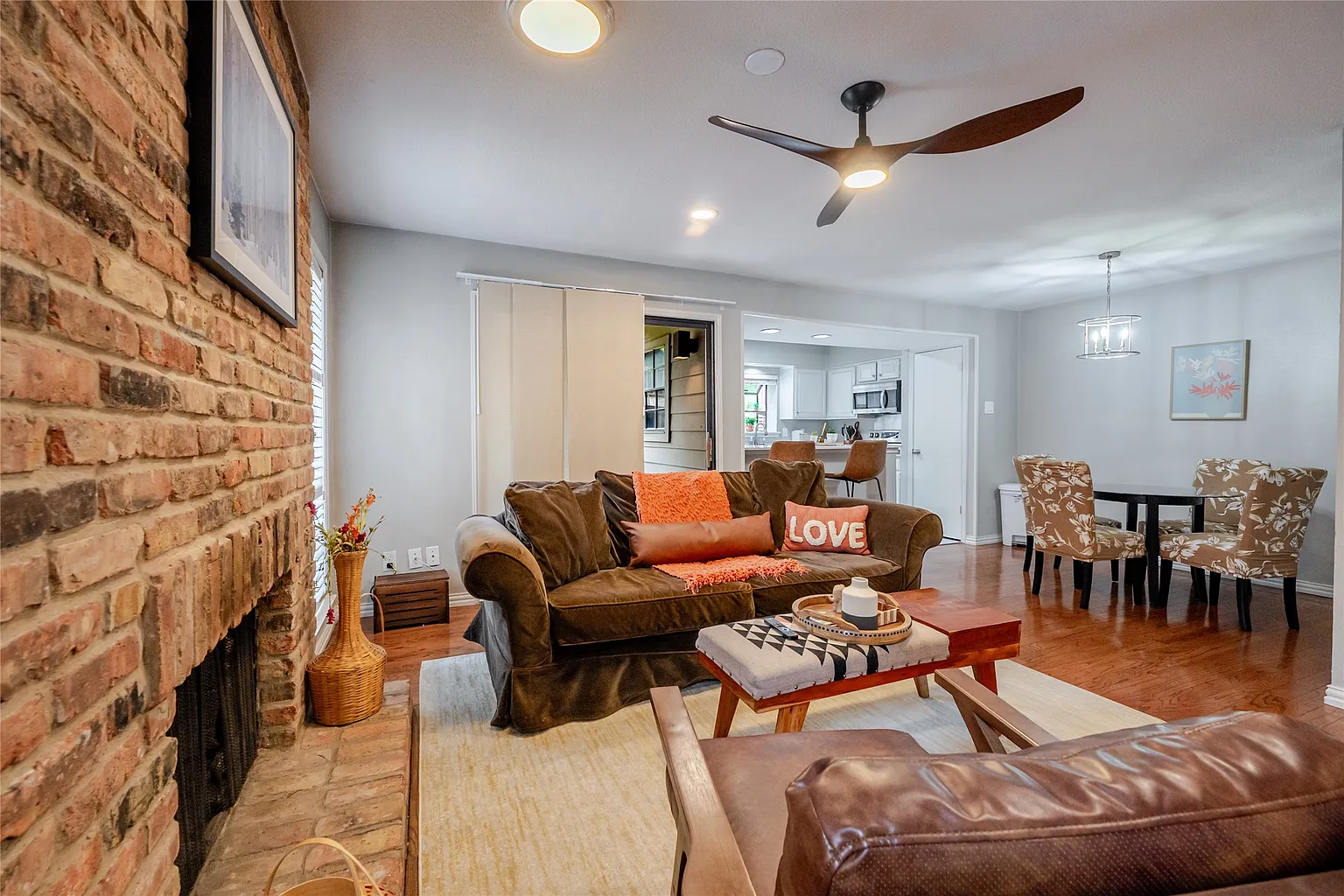 Comfortable Condo in Prime Dallas Location