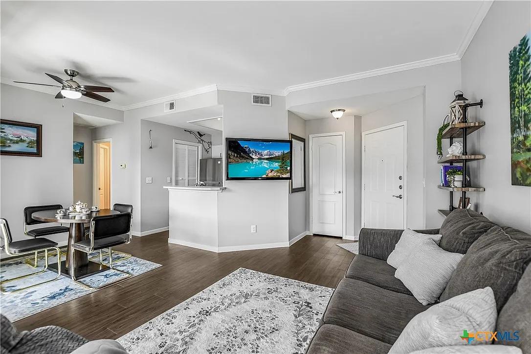 Modern Condo for Rent in Austin – Comfortable Living in a Prime Location