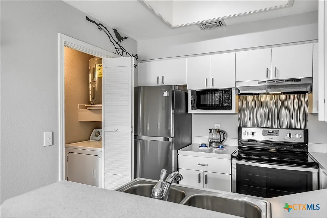 Modern Condo for Rent in Austin – Comfortable Living in a Prime Location