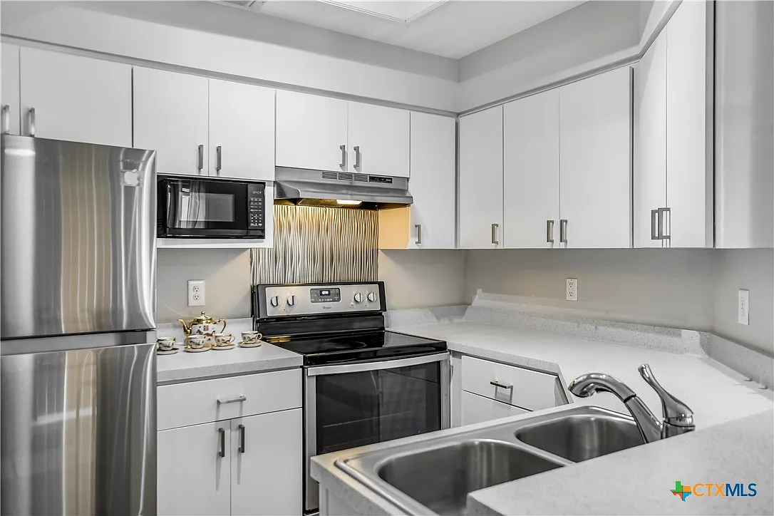 Modern Condo for Rent in Austin – Comfortable Living in a Prime Location