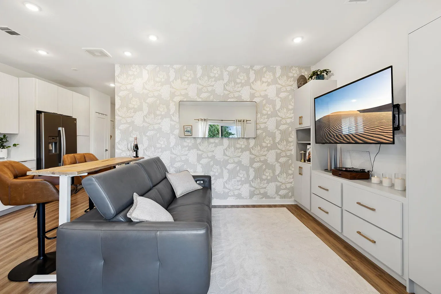 Cozy Condo in South Austin – Prime Location & Easy Living