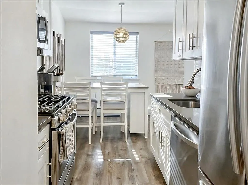 Cozy Staten Island Condo for Rent – Prime Location
