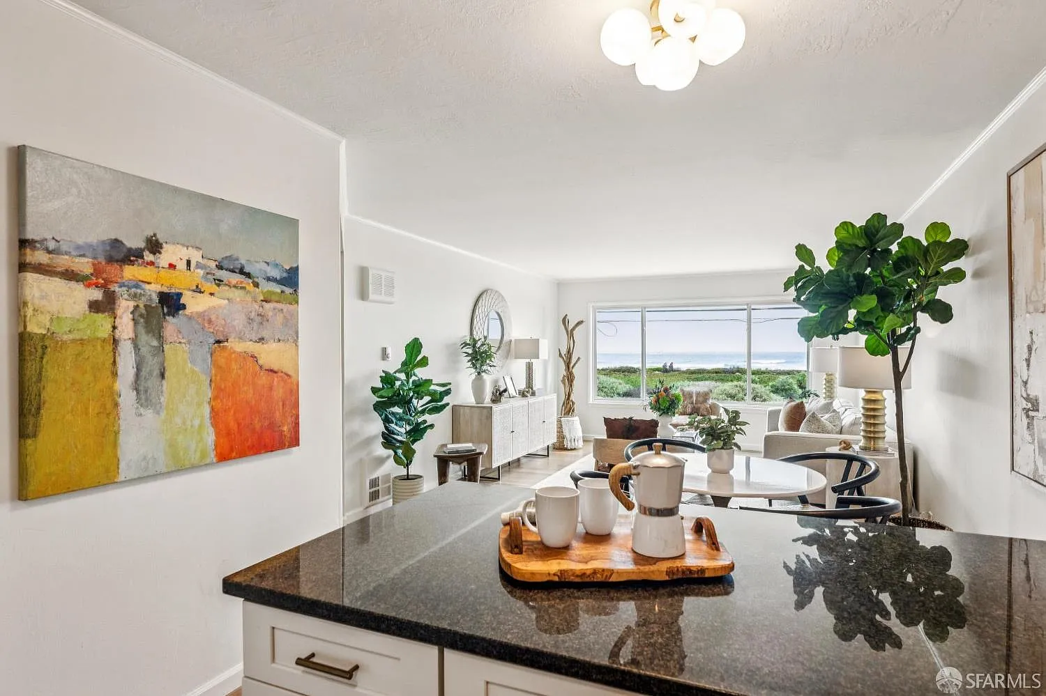 Cozy Coastal Condo for Rent – Great Location Near Ocean & Parks