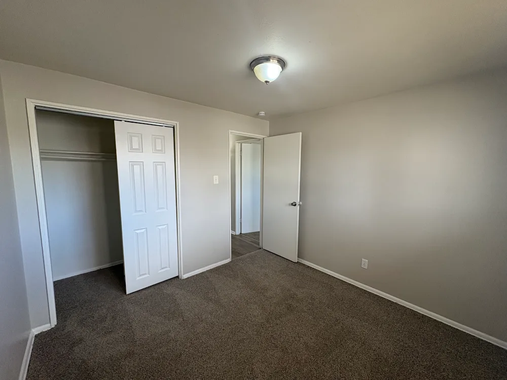 Cozy & Spacious Single Family Home – Flexible Lease Options in Aurora, CO