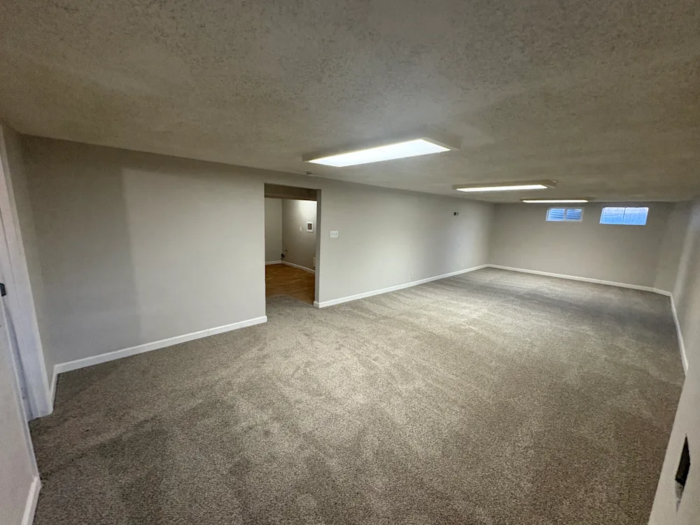 Cozy & Spacious Single Family Home – Flexible Lease Options in Aurora, CO