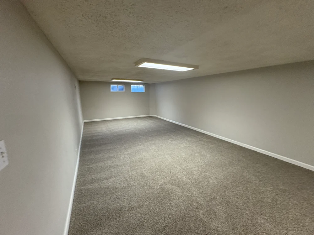Cozy & Spacious Single Family Home – Flexible Lease Options in Aurora, CO