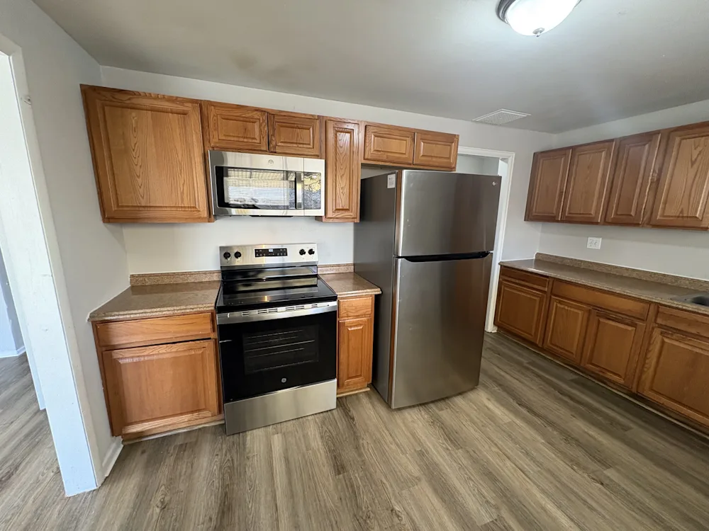 Cozy & Spacious Single Family Home – Flexible Lease Options in Aurora, CO