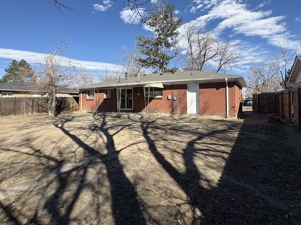 Cozy & Spacious Single Family Home – Flexible Lease Options in Aurora, CO