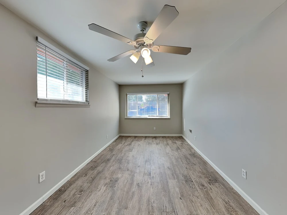 Charming Single-Family Home in Denver Area – Comfortable Living & Flexible Terms