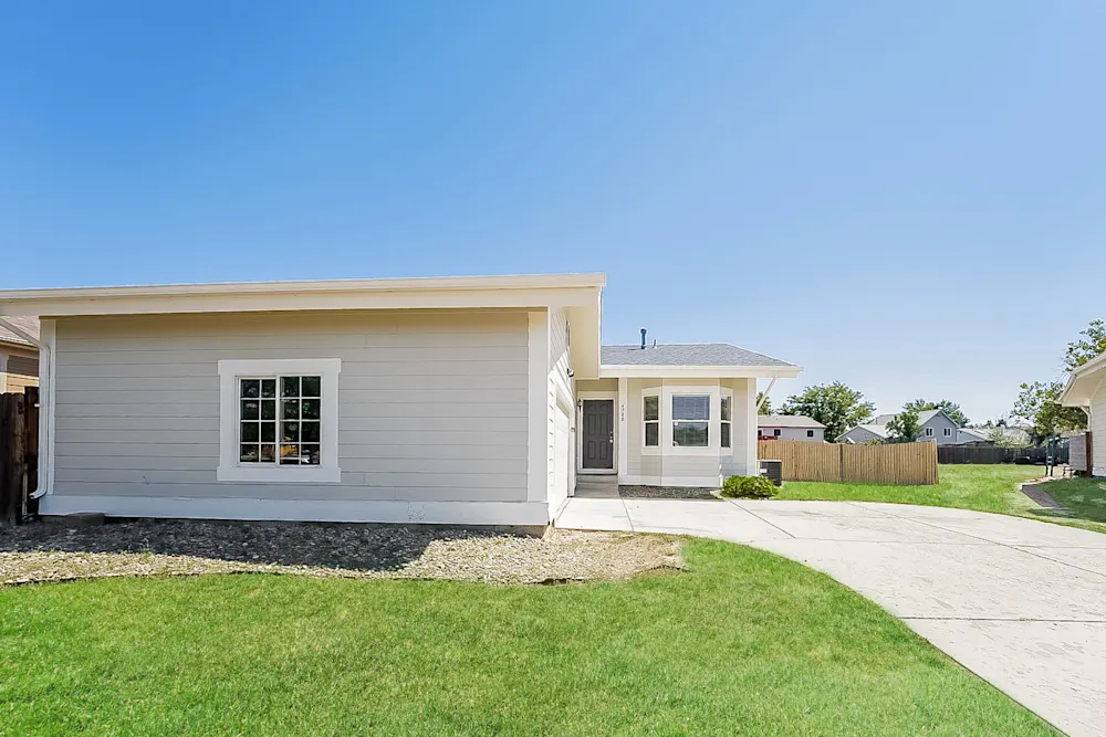 Spacious & Comfortable Home in Denver with Flexible Rental Options