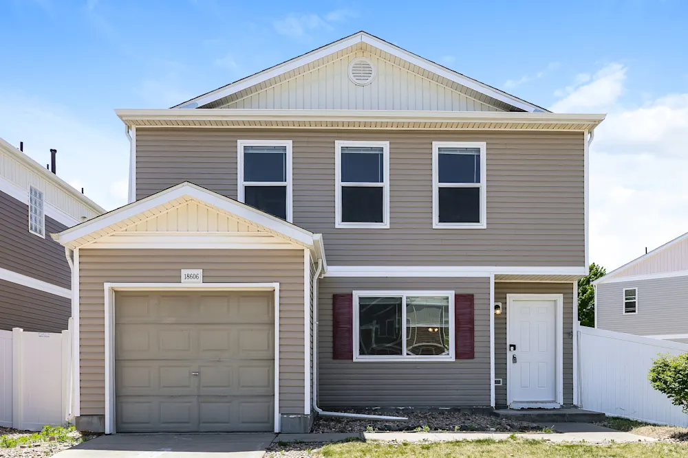 Comfortable Single-Family Home in Quiet Denver Neighborhood