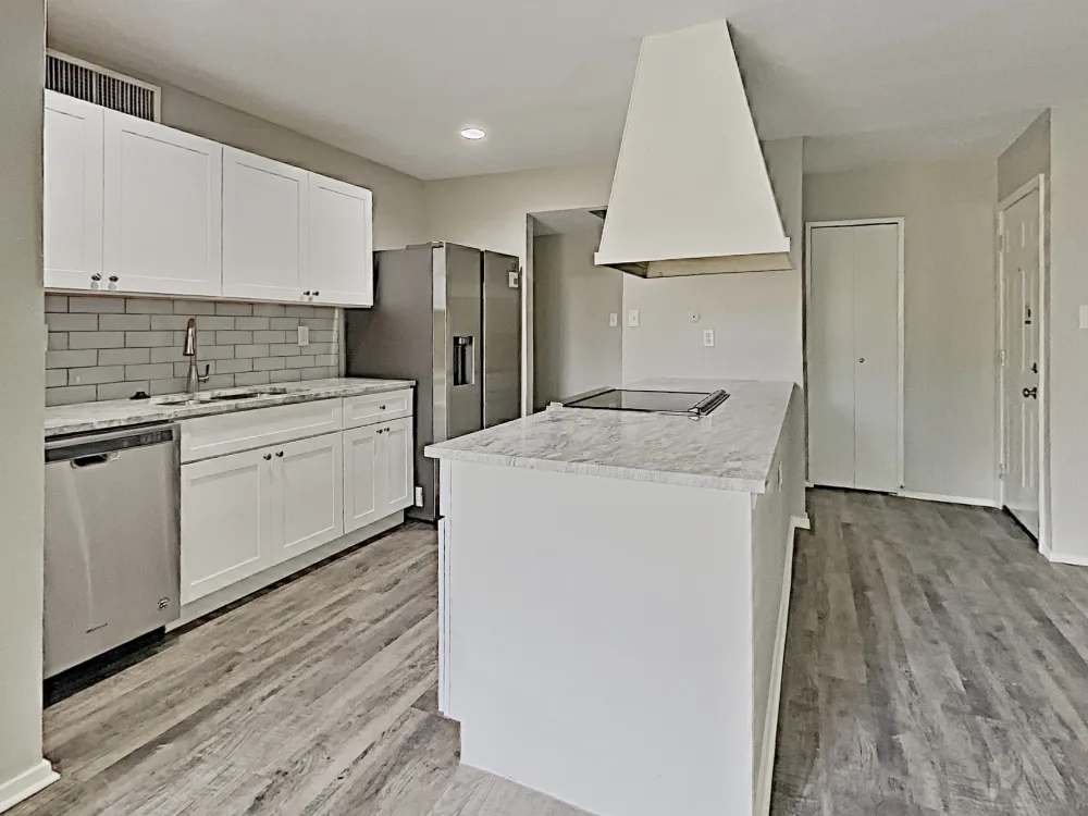 Spacious Single-Family Home in a Quiet Dallas Neighborhood