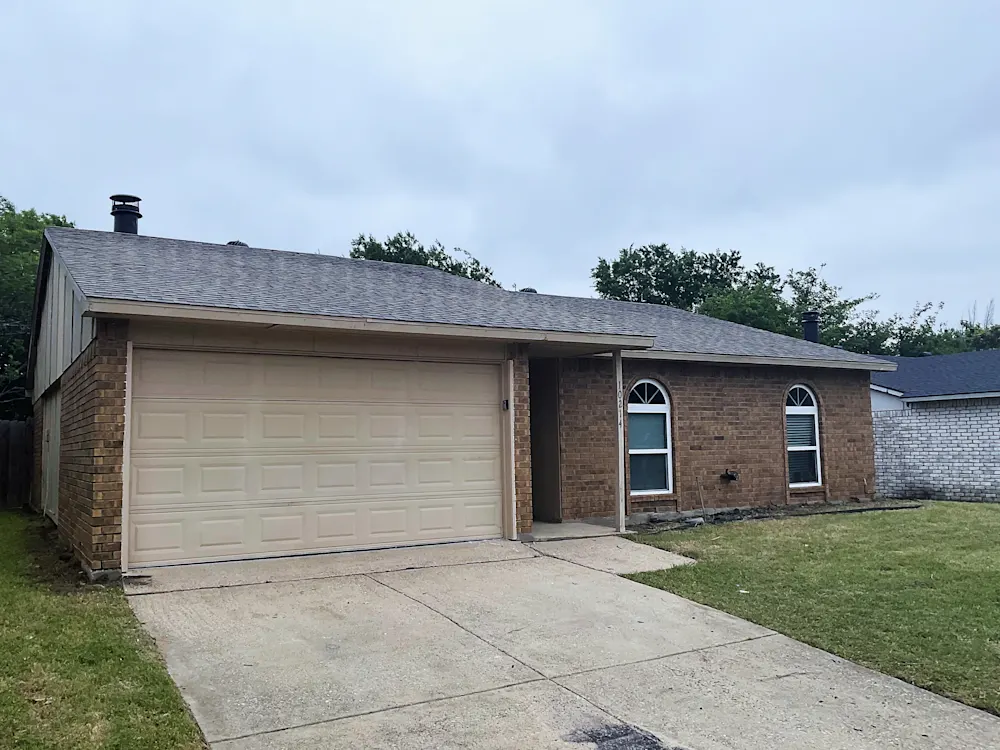 Spacious Single-Family Home in a Quiet Dallas Neighborhood