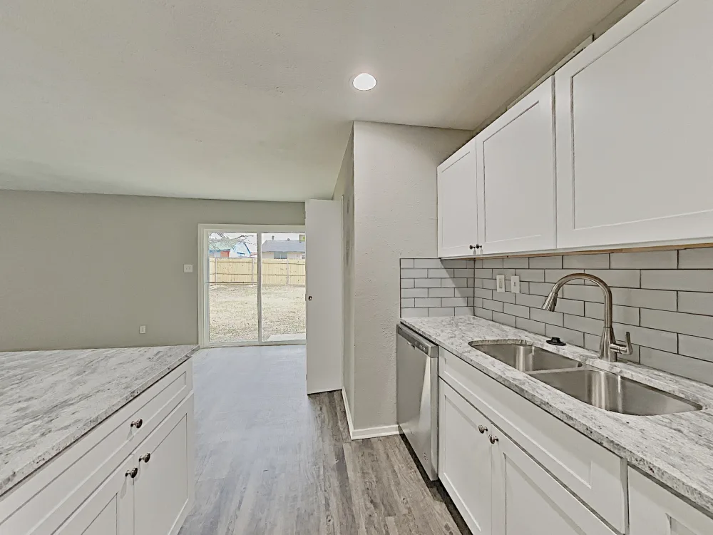 Spacious Single-Family Home in a Quiet Dallas Neighborhood