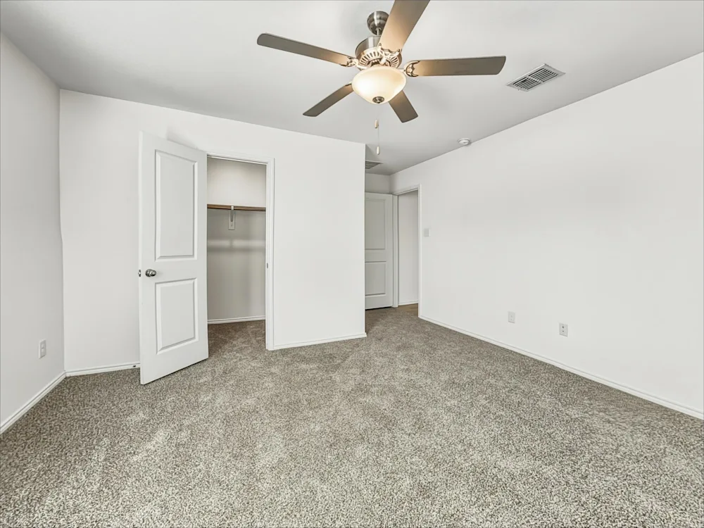 Comfortable Single-Family Home for Rent – Flexible Leasing Options in Dallas
