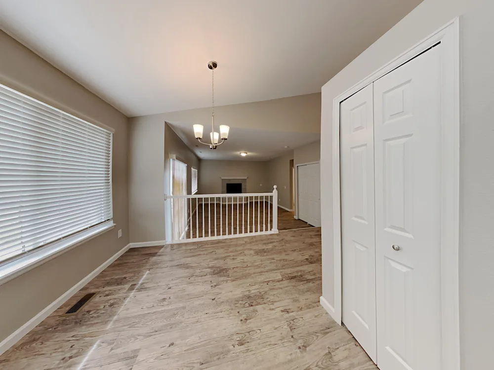 Spacious Single-Family Home in Quiet Neighborhood – Flexible Rental Opportunity