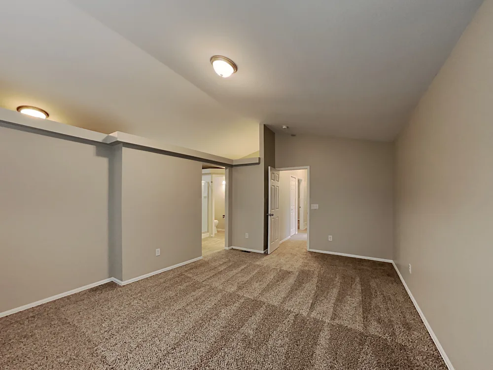 Spacious Single-Family Home in Quiet Neighborhood – Flexible Rental Opportunity