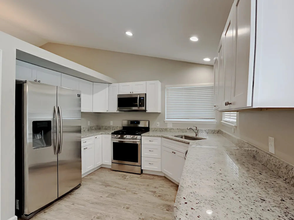 Spacious Single-Family Home in Quiet Neighborhood – Flexible Rental Opportunity