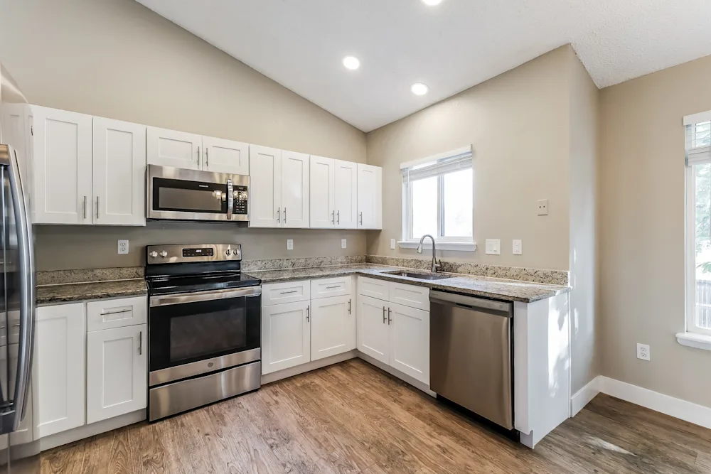 Comfortable 3-Bed Home in Westminster with Flexible Rental Options