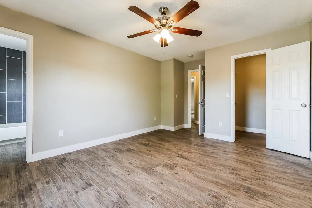 Comfortable 3-Bed Home in Westminster with Flexible Rental Options