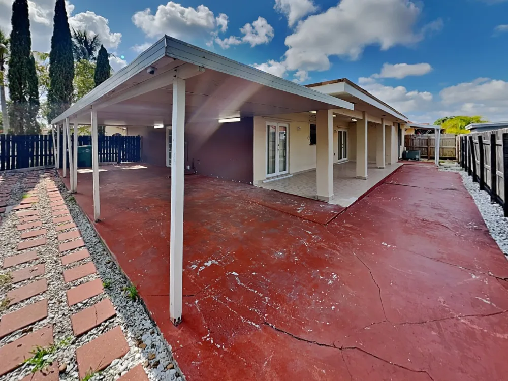 Spacious & Comfortable Home in Prime Miami Location. Ready for Immediate Move-In