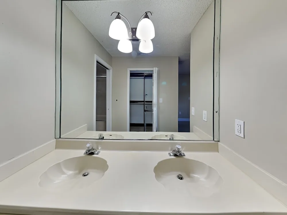 Spacious & Comfortable Home in Prime Miami Location. Ready for Immediate Move-In